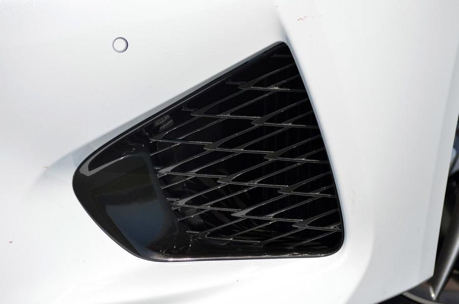 Детали экстерьера Lexus RC F 2014 года  (NA) (фото 157 из 200)